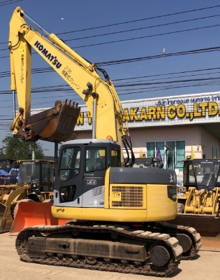 ขายรถขุด KOMATSU PC228US-3 (เทียบเท่า PC200-7) นำเข้าเองจากญี่ปุ่น สภาพสวยพร้อมใช้งาน มีVDOการทำงานครับ