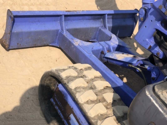 ขายรถขุด MITSUBISHI MM30T (1XXX ชั่วโมง) นำเข้าเองจากญี่ปุ่น สภาพสวยพร้อมใช้ มีVDOการทำงานครับ