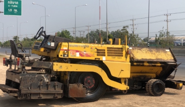 ขายรถปูยาง SUMITOMO HA31W-2 (ขนาด 3 เมตร) ปี 2002 นำเข้าเองจากญี่ปุ่น สภาพสวยพร้อมใช้ มีVDOการทำงานครับ ขายรถปูยาง SUMITOMO HA31W-2 (ขนาด 3 เมตร) ปี 2002 นำเข้าเองจากญี่ปุ่น สภาพสวยพร้อมใช้ มีVDOการทำงานครับ