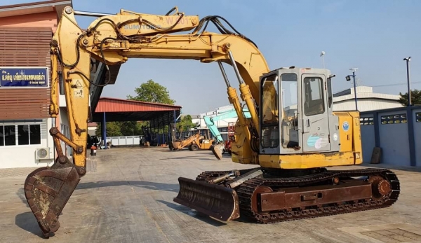 ขายด่วนราคาพิเศษ485,000บาทรถแบคโฮซูมิโตโม่SH120เทียบเท่าPC120รถนอกเพิ่งนำเข้ามาใหม่ยังไม่เคยใช้งานในเมืองไทยเลย