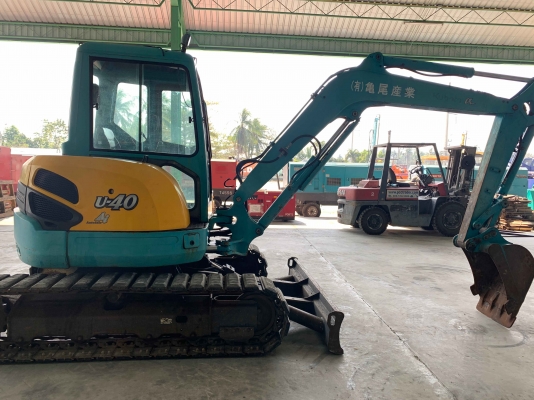 KUBOTA U40-3S ตู้เก๋ง เก่านอกจากญี่ปุ่น สวยและไม่แพงครับ