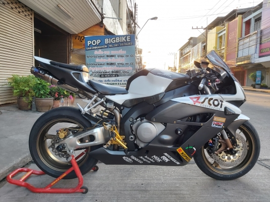 ขาย HONDA CBR1000RR ปี2006 แต่งสวย เครื่องดี พร้อมของแต่งหลายรายการ อินวอยส์ สรรพสามิตร ราคา 115000 