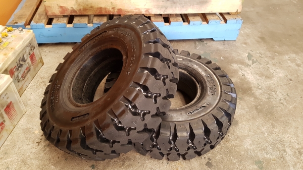 ขายยางลม รถยกโฟล์คลิฟท์ ขนาด 600-15 ,28&times;9-15 , 700-12 ,650-10,600-9 ยางญี่ปุ่น หรือ ไต้หวัน ค่ะ 0844591695 เหมี๋ยวค่ะ