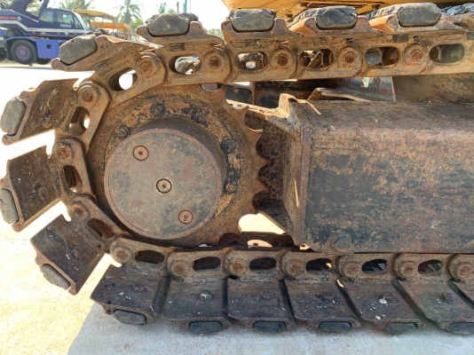 CAT 303SR ตู้เก๋ง รถนำเข้าจากญี่ปุ่น สภาพสวย ราคาไม่แพงครับ