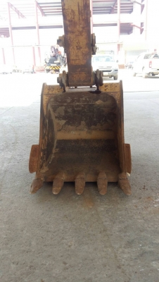 รถขุด ขนาด 20 ตัน