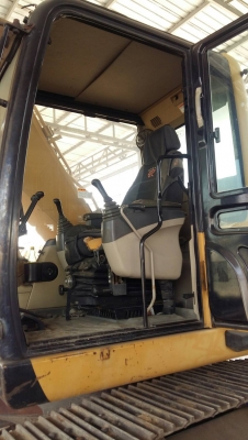 รถขุด ขนาด 20 ตัน