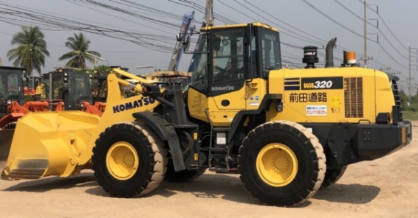 ขายรถตักล้อยาง KOMATSU WA320-7 ปี 2017 นำเข้าเองจากญี่ปุ่น สภาพสวยพร้อมใช้