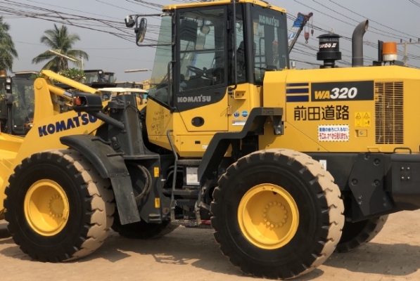 ขายรถตักล้อยาง KOMATSU WA320-7 ปี 2017 นำเข้าเองจากญี่ปุ่น สภาพสวยพร้อมใช้