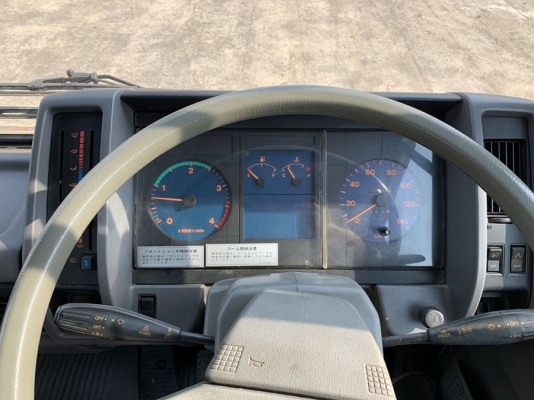 TS-75M HINO /WO6E - **จดทะเบียนให้