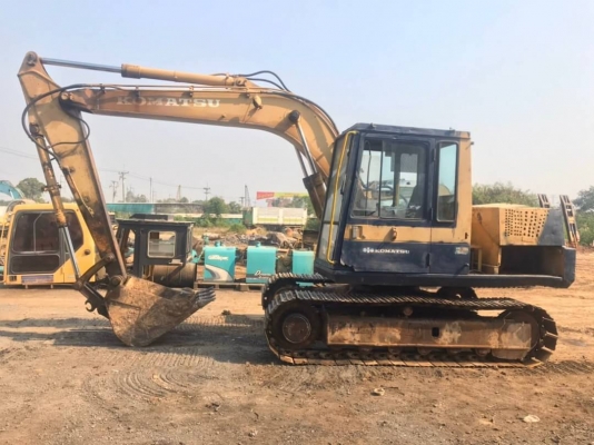 ขายถูก 255,000 KOMATSU pc 100 รุ่น 3 พร้อมลายหัวเจาะ เครื่องเดิมดี  ปั้มแรง โช่หนา เอวแน่น สภาพพร้อมใช้ สนใจ   ปทุมธานี  สามโคก ขายถูก 255,000  064-191-1112