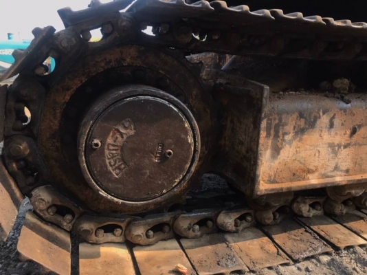 ขายถูก 255,000 KOMATSU pc 100 รุ่น 3 พร้อมลายหัวเจาะ เครื่องเดิมดี  ปั้มแรง โช่หนา เอวแน่น สภาพพร้อมใช้ สนใจ   ปทุมธานี  สามโคก ขายถูก 255,000  064-191-1112