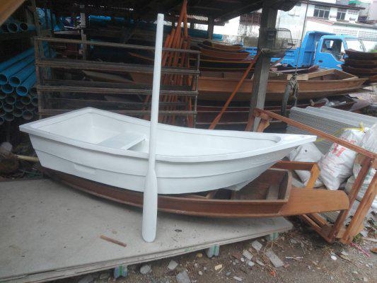 เรือพลาสติก ตกปลา 186 ซม (ส่งทั่วประเทศ)