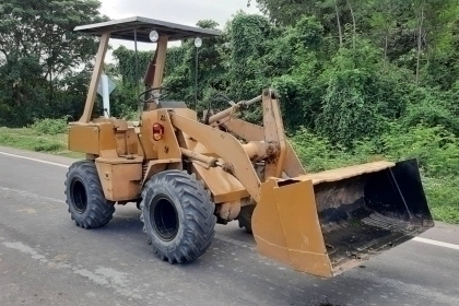 ขายด่วนๆ รถตัก KOMAT`SU WA30 เครืองดี ปั้มดี ยางดี สภาพดีเดิมๆพร้อมใช้งาน   210,000บ. ติดต่อ 089-5367218. 081-4252943