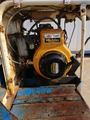 ขายรถบรรทุกตีนตะขาบ wheels carrier RobinRH25