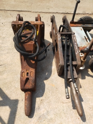 หัวแย็กคอนกรีตใส่รถแบ็คโฮ 40-50