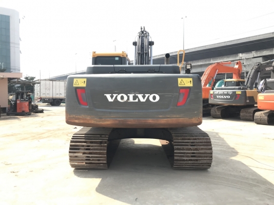 ขายแบคโฮ VOLVO EC210D รถในไทย ปี 2015 พร้อมไฟแนนซ์ สนใจติดต่อ ผึ้ง 095-0563605 ขายแบคโฮ VOLVO EC210D รถในไทย ปี 2015 พร้อมไฟแนนซ์ สนใจติดต่อ ผึ้ง 095-0563605