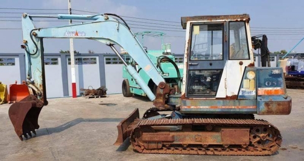 ขายด่วน245,000฿รถแบคโฮKUBOTAคูโบต้าKH55เทียบเท่าPC55เครื่องคูโบต้าตัวใหม่6สูบดีปั่มแรงรถนอกเพิ่งนำเข้ามาใหม่ยังไม่เคยใช้งานในเมืองไทยเลย เครื่องดีปั้มเเรงพร้อมใช้บูมอาร์มสวยช่างล่างดีรถสวยเร็วแรงไม่โหลดพร้อมใช้เดิมๆเอกสารอินวอยล์081-989-1989 หรั่งครับ