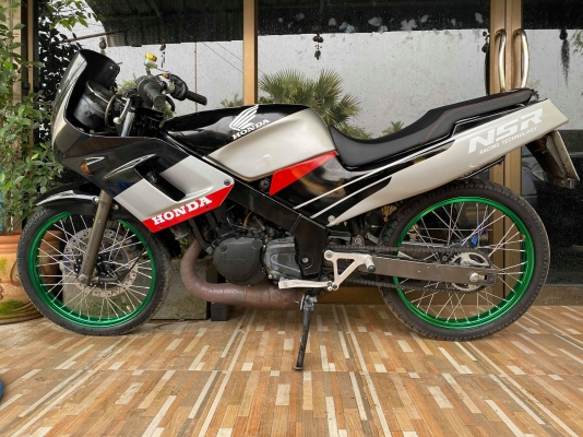 NSR150R ภาษีเต็ม สภาพหล่อๆ ทะเบียนพร้อมโอน ขายถูกๆ NSR150R ภาษีเต็ม สภาพหล่อๆ ทะเบียนพร้อมโอน ขายถูกๆ