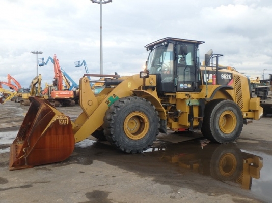 ขายรถตักล้อยาง CAT 962K นำเข้าเองจากญี่ปุ่น สภาพสวยพร้อมใช้ ถึงเร็วๆนี้ครับ