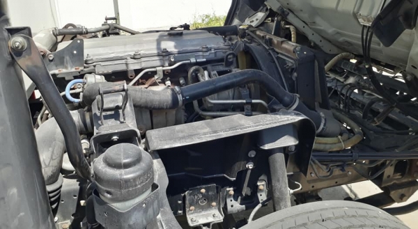 ขาย ISUZU NQR 175 แรง ปี 2552 ยาว 5.50 เมตร ตู้แห้ง สภาพสวย เครื่องดี พร้อมใช้งาน สนใจติดต่อสอบถาม 0814825911 พิมพ์ใจ 0863075992 รุ่ง 0617184111 ตั๊ก