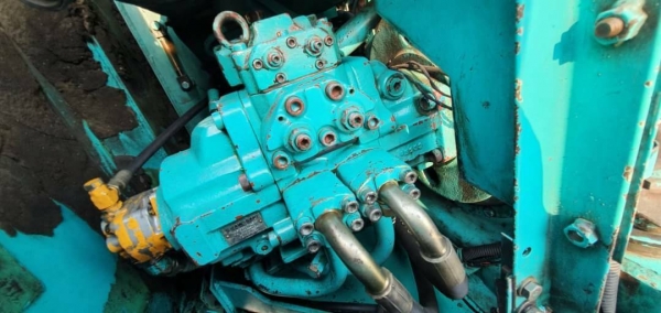 ขายด่วนราคาพิเศษ650,000บาทหกแสนห้าหมื่นบาทถ้วนรถแบคโฮKOBELCO-SK120MARK5มาร์ไฟร์รถนอกเพิ่งนำเข้ามาใหม่ยังไม่เคยใช้งานในเมืองไทยเลย