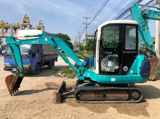 ขายรถขุด รถแมคโค Komatsu PC30R-8 ตู้เก๋ง รถสวยพร้อมใช้งาน นำเข้าเองจากญี่ปุ่น โทร 081-8581834