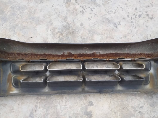 กันชนหน้าโครเมี่ยม isuzu japan ไฟกันชนขาวส้ม ใส่ tfr cameo 3900บาท