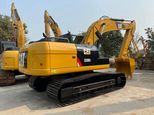 CAT 320D2  ชั่วโมงแค่ 4,5XX สภาพสวย+พร้อมใช้งาน ขายแค่ 2,400,000 บาทท่านใดสนใจโทรหา 081-989-1989 หรั่งครับ