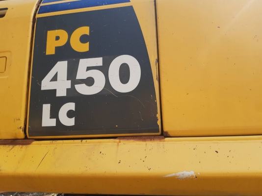 รถขุดมือสอง Komatsu รุ่นใหม่ PC450LC-8R ปี2016  ราคาคันละ 3,990,000บาท ราคาต่อรองได้ มี 2 คัน