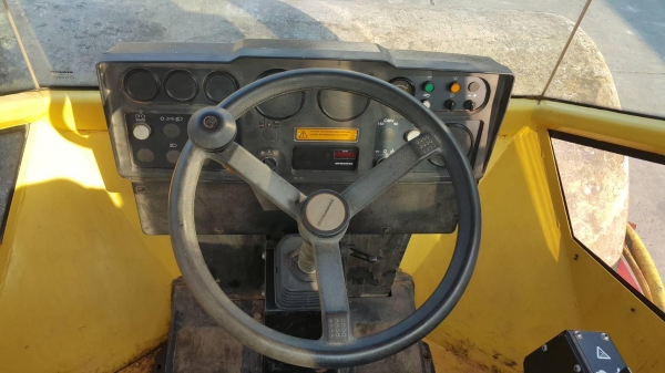 รถบด DYNAPAC CA602D รถบด DYNAPAC CA602D