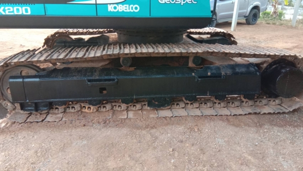 Kobelco 200Macklll ไฟฟ้าครบเอวแน่น ช่วงล่างเต็ม เครื่องดีมาก เจ้าของขายเอง