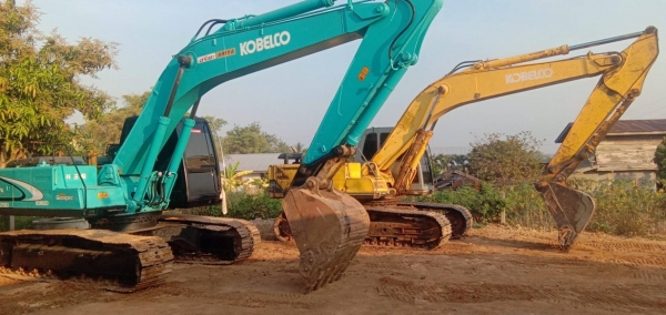 Kobelco 200macklll ไฟฟ้าครบ เครื่องปั้มแรง ช่วงล่างเต็มเฟรมหนาเจ้าของขายเอง Kobelco 200macklll ไฟฟ้าครบ เครื่องปั้มแรง ช่วงล่างเต็มเฟรมหนาเจ้าของขายเอง