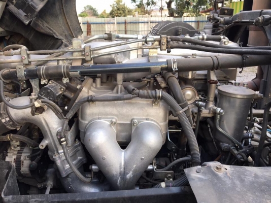 Isuzu 360 ปี 57 สิบล้อหัวลากพร้อมหางเซมิดัมพ์ อู่เอสที ยาว 7 เมตร ปี 61 บรรทุกได้ 29 ตัน พร้อมใช้งาน