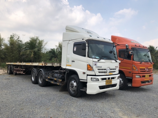 Hino 380 แรง ปี 55,56 สิบล้อหัวลากพร้อมหางพนัส 2 เพลา ปี 53 รถสวยเดิมๆ Hino 380 แรง ปี 55,56 สิบล้อหัวลากพร้อมหางพนัส 2 เพลา ปี 53 รถสวยเดิมๆ