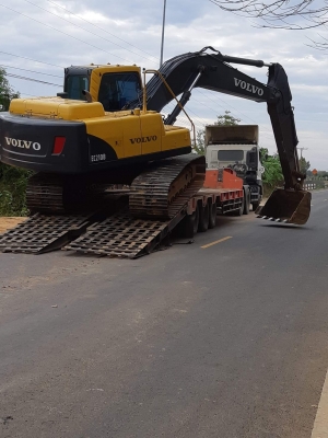 Volvo EC210B รถเต็มทุกจุด ไฟฟ้าครบ Volvo EC210B รถเต็มทุกจุด ไฟฟ้าครบ