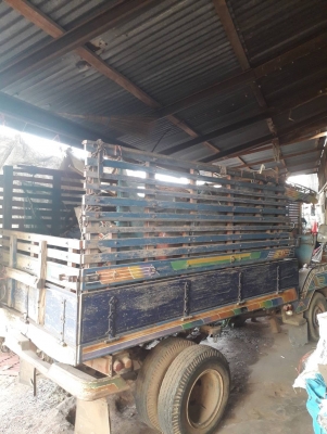 ขายรถอีแต๋น 6 ล้อ