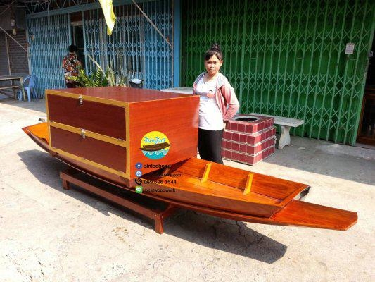 เรือไม้ 4 เมตร พร้อมตู้ไม้