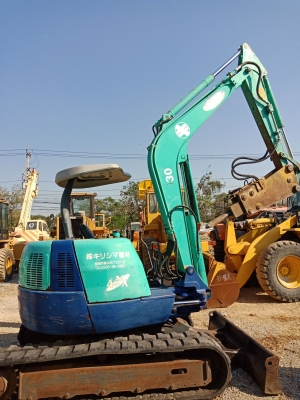 IHI 40 NX2 เท่ากับ PC40 มีหัวเจาะ+บุ้งกี๋ 2ลูก รถเก่านอก  สภาพพร้อมใช้งาน 580,000 ต่อรองได้ สนใจสอบถามได้ที่0802719535 รถอยู่ อ.ท่าวุ้ง จ.ลพบุรี