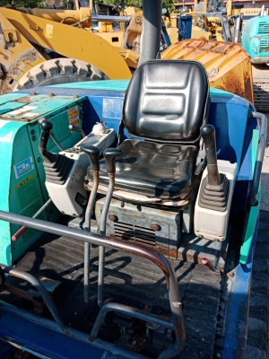 IHI 40 NX2 เท่ากับ PC40 มีหัวเจาะ+บุ้งกี๋ 2ลูก รถเก่านอก  สภาพพร้อมใช้งาน 580,000 ต่อรองได้ สนใจสอบถามได้ที่0802719535 รถอยู่ อ.ท่าวุ้ง จ.ลพบุรี