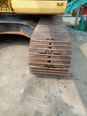 ขาย KOMATSU PC120-8. เก่านอกแท้  เดิมๆๆ  เครื่องปั๊มแห้ง  สวย  พร้อมใช้  โทร 089-3818694 จ๊อย