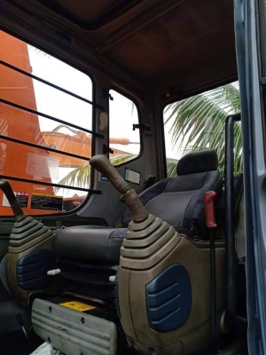 ขายHITACHI EX120-5 เก่านอกแท้ เดิมๆๆ  ปลายยาวพิเศษ  ใช้งานมา5,xxxชั่วโมง  สภาพสวย พร้อมใช้  โทร 089-3818694 จ๊อย