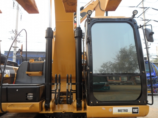 CAT 320D2 มีมา3คันให้เลือก สภาพสวย+พร้อมใช้งาน ขายแค่2,3+ 2,4 +2,5 ล้าน ท่านใดสนใจโทรหา 081-989-1989 หรั่งครับ