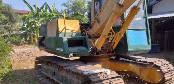 KOMATSU PC 120-3 KOMATSU PC 120-3