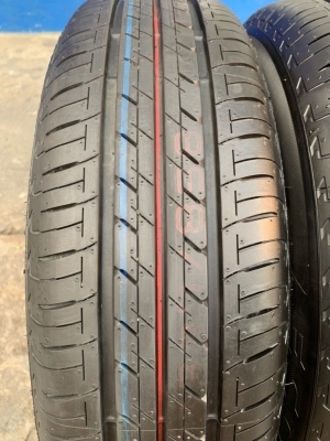 ยางใหม่ป้ายแดง 175-65-15 Bridgestone ปี 19 สวยกริ๊บๆ ใหม่ยกห้าง