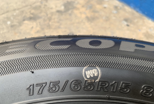 ยางใหม่ป้ายแดง 175-65-15 Bridgestone ปี 19 สวยกริ๊บๆ ใหม่ยกห้าง