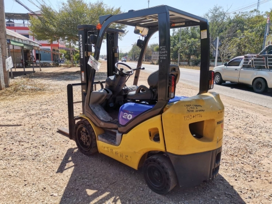 รถโฟล์คลิฟท์ Komatsu 2.0ตัน รถโฟล์คลิฟท์ Komatsu 2.0ตัน