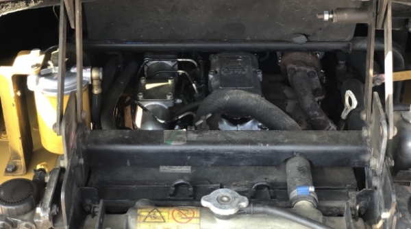 ขายรถตักล้อยาง CAT 902B (เทียบเท่า WA40) นำเข้าเองจากญี่ปุ่น สภาพสวยพร้อมใช้ มีVDOการทำงานครับ