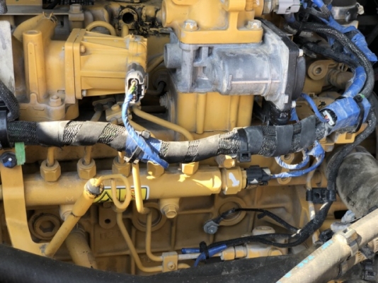 ขายรถตักล้อยาง CAT 910K ปี 2015 แขนยาวพิเศษ นำเข้าเองจากญี่ปุ่น สภาพสวยพร้อมใช้งาน มีVDOการทำงานครับ ขายรถตักล้อยาง CAT 910K ปี 2015 แขนยาวพิเศษ นำเข้าเองจากญี่ปุ่น สภาพสวยพร้อมใช้งาน มีVDOการทำงานครับ