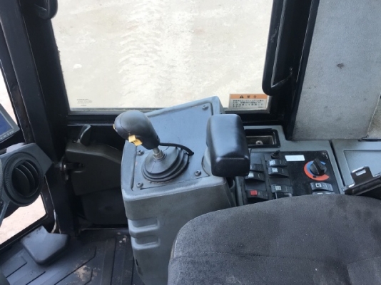 ขายรถตักล้อยาง CAT 924H แขนยาวพิเศษ นำเข้าเองจากญี่ปุ่น สภาพสวยพร้อมใช้ มีVDOการทำงานครับ ขายรถตักล้อยาง CAT 924H แขนยาวพิเศษ นำเข้าเองจากญี่ปุ่น สภาพสวยพร้อมใช้ มีVDOการทำงานครับ