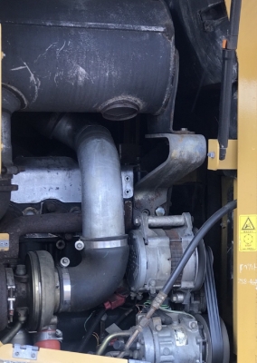 ขายรถตักล้อยาง CAT 924H แขนยาวพิเศษ นำเข้าเองจากญี่ปุ่น สภาพสวยพร้อมใช้ มีVDOการทำงานครับ ขายรถตักล้อยาง CAT 924H แขนยาวพิเศษ นำเข้าเองจากญี่ปุ่น สภาพสวยพร้อมใช้ มีVDOการทำงานครับ